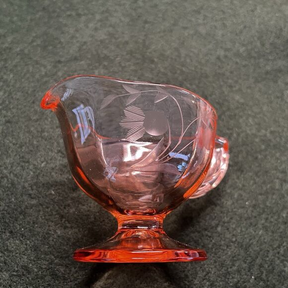 Pink Depression Glass Sugar Bowl and Creamer Set With Caddy Etched Flowers - Picture 5 of 12